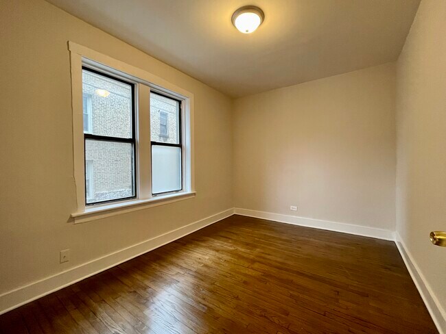 Photo - 1544 N Kedzie Ave Unidad 1G