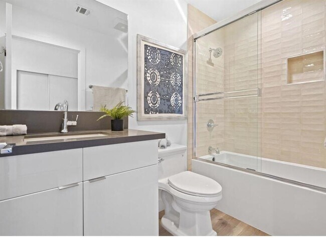 Photo - Craner- New Apartment Homes