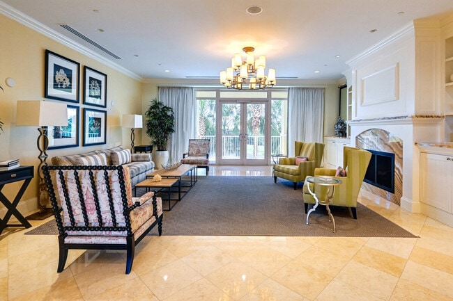 Building Photo - 4761 W Bay Blvd Unit ID1385817P