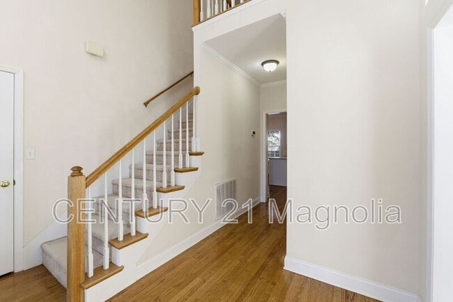 Photo - 330 Gardenia Dr