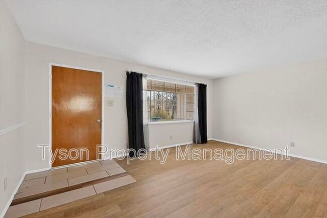 Photo - 6701 Zimmerman Ave NE