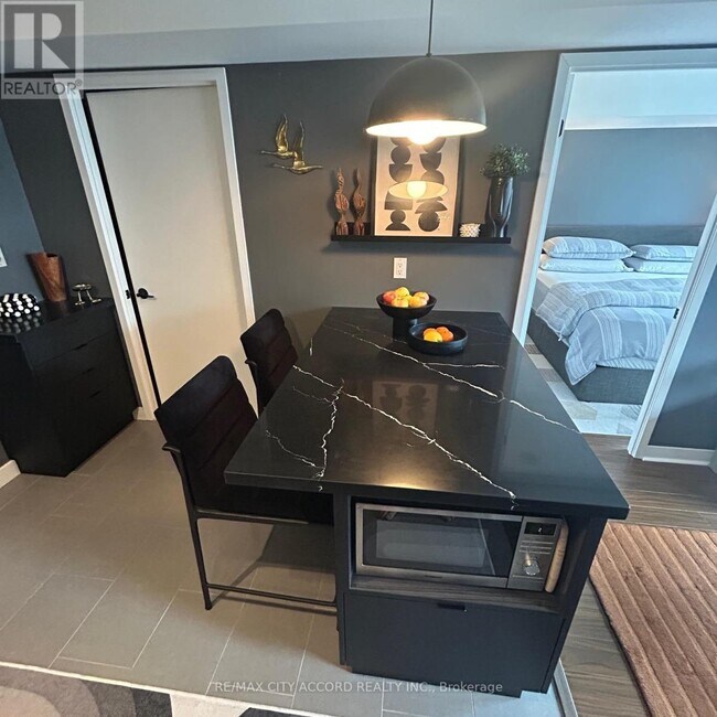 Photo - 15 Fort York Blvd Unit 1505