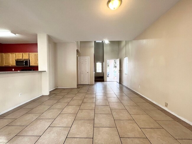 Photo - Beautiful 2 story single family house