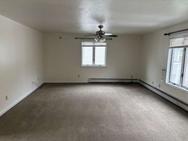 Photo - 128 Heywood St