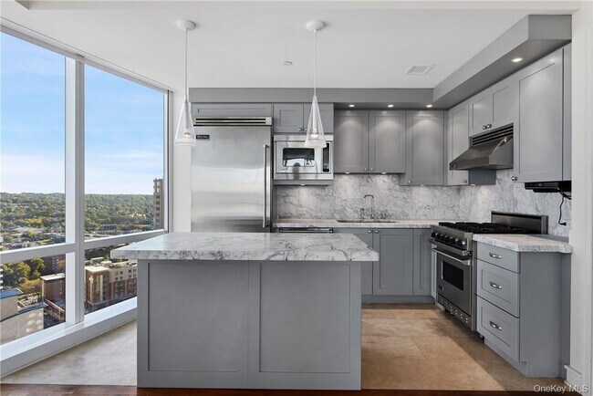 Photo - 1 Renaissance Square Unit V4G