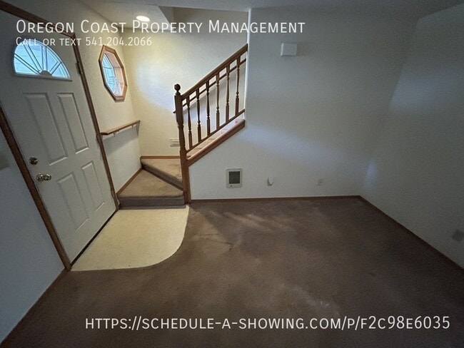 Photo - 185 S Palisade St