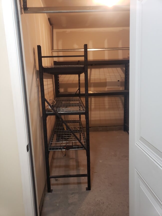 Storage Garage at Front Door - 216 Astra Ln