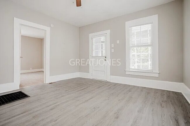 Photo - 1500 28th St