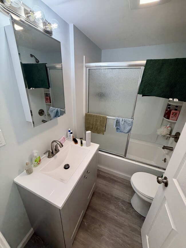 Photo - 15 High St Unit 15 High Apt 1