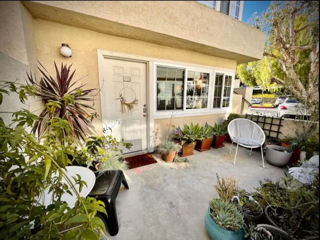 Furnished 2 bed 2 bath Calabasas condo! - Furnished 2 bed 2 bath Calabasas condo! Unidad 1704