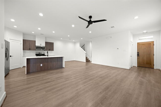 Photo - 2752 Sunny Briar Dr