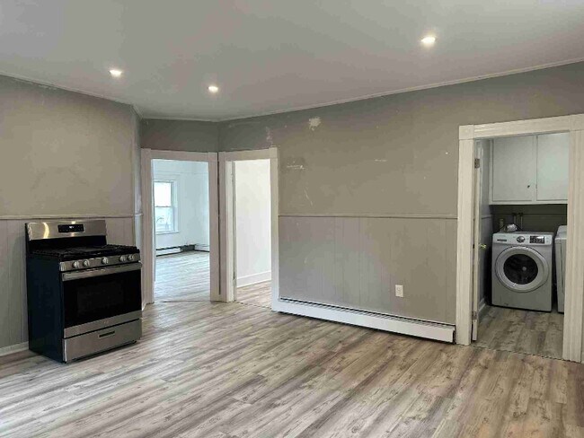 Photo - 45 Dumais St Unit 2