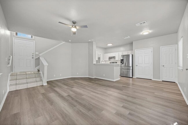 1801 Constantino Cir