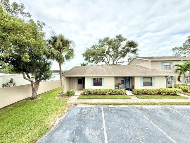 Photo - 2131 Ridge Rd