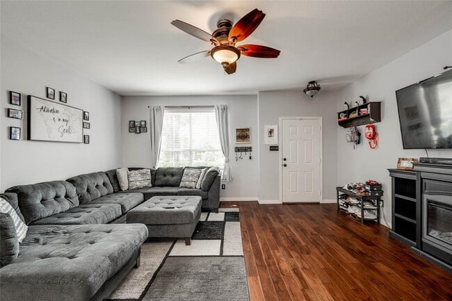 Photo - 12221 Buzz Schneider Ln
