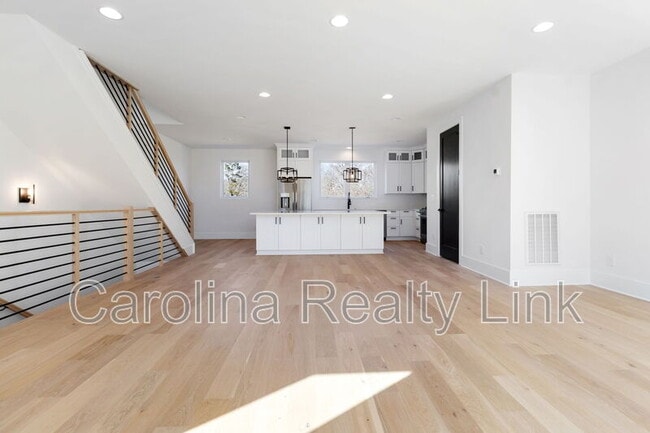 Photo - 3519 Avalon Ave