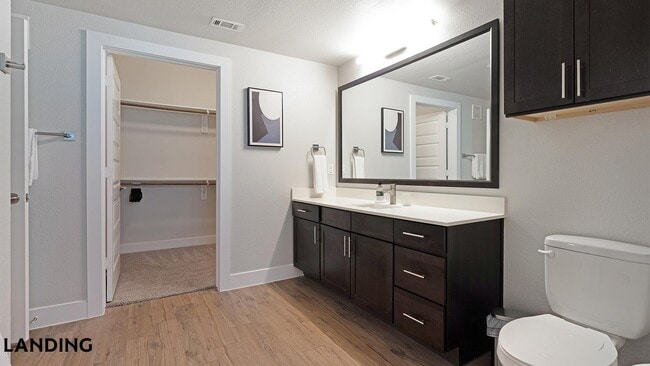 Photo - 17715 Overlook Loop Unidad 9203