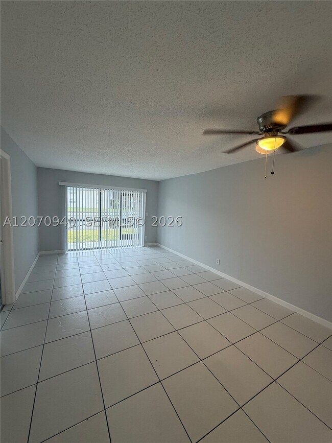 Photo - 7925 S Colony Cir Unit 108