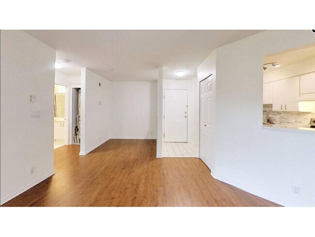 15268-15105 105 Ave Unité 305