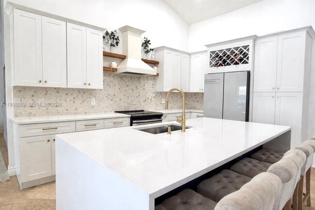 Photo - 9592 Majestic Way