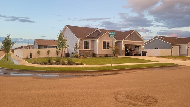 Photo - 3 Bed 2 Full Bath home