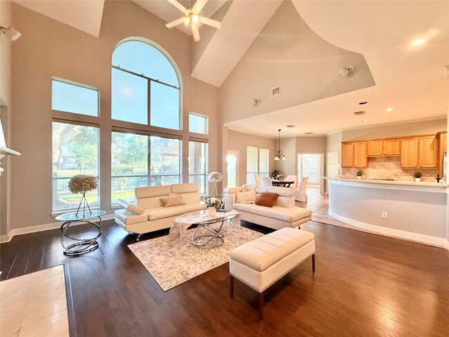 Photo - 24527 Bay Hill Blvd