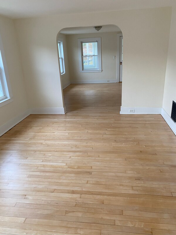 Photo - 404 Church St