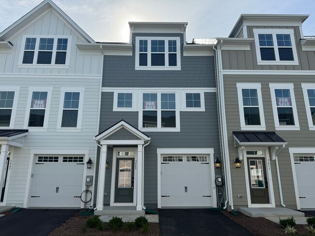 New Construction Townhouse for Lease - New Construction Townhouse for Lease