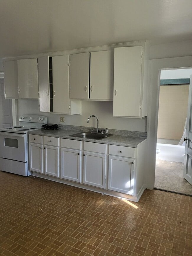 Photo - 118 College Pl Unit 118-1