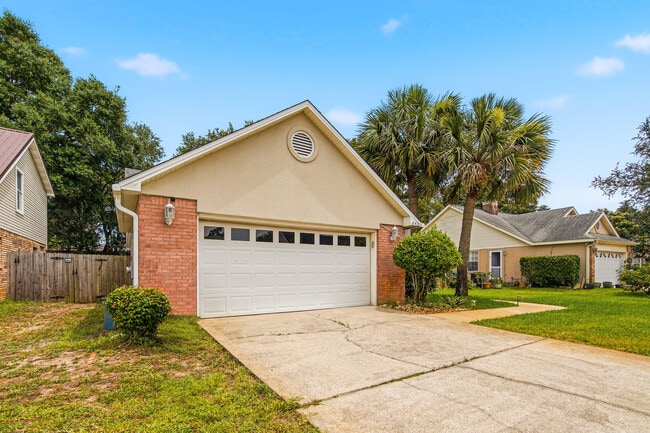 Photo - 855 Mande Ct