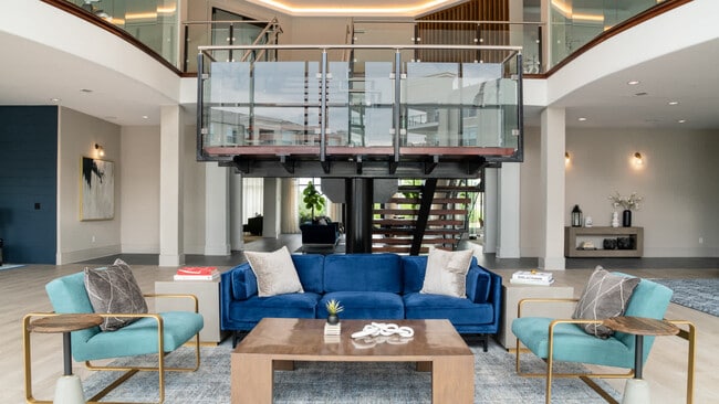 Photo - The View at Woodstock