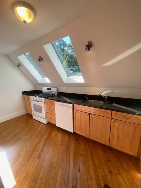 Building Photo - 269 Lexington St Unit 3