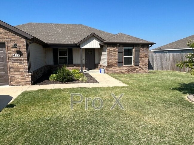 Photo - 419 N Mojave St