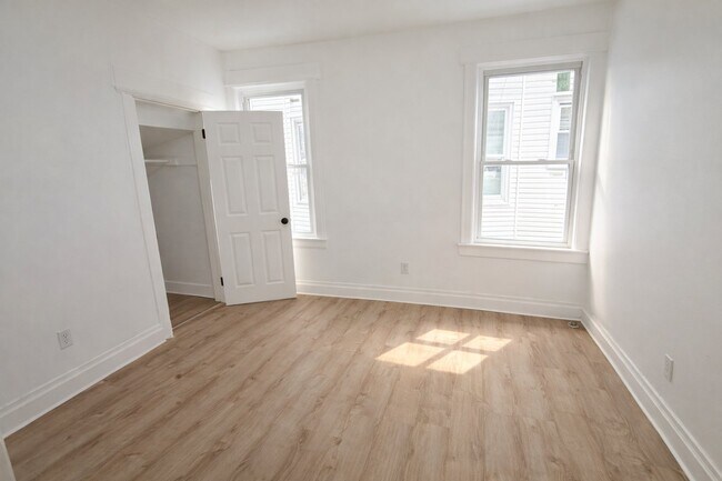 Photo - 878 S 19th St Unit 1
