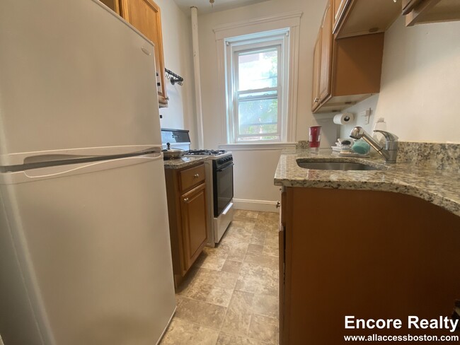 Photo - 1450 Commonwealth Ave Unidad 10