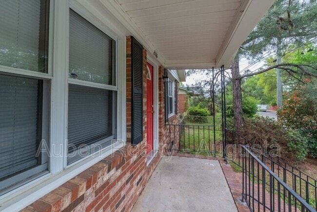 Photo - 2416 Barton Chapel Rd