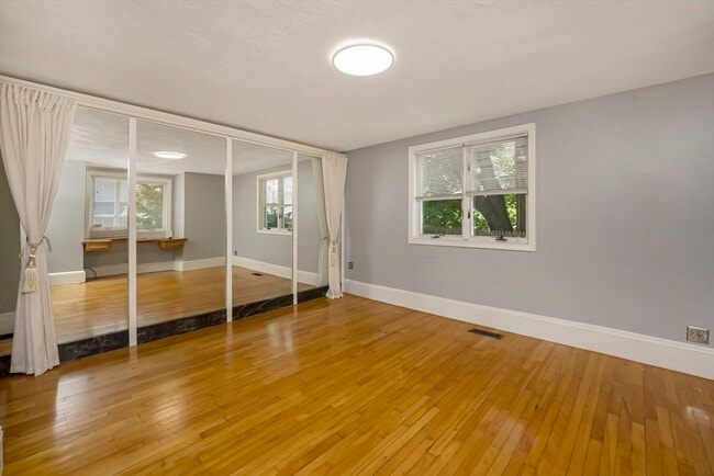 Photo - 52 Barrett St Unit 1