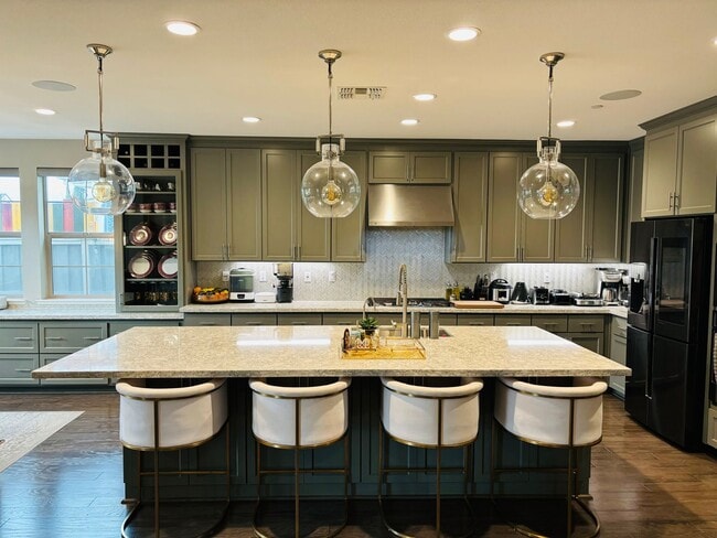 Photo - Home is occupied. DO NOT DISTURB TENANTS