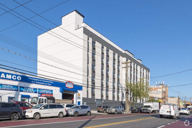 Photo - 1039 E Gun Hill Rd