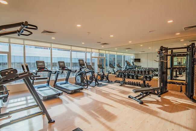 Photo - 44 W Monroe St Unit ID1389219P