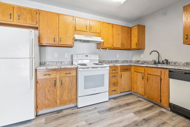 Photo - Rolling Meadows Apartments