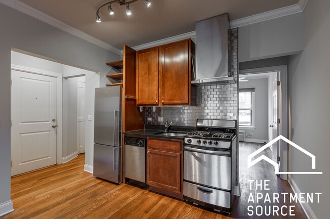 Photo - 742 W Addison St Unit 3N