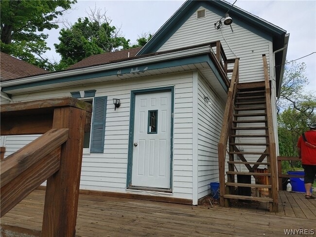 770 Lake Rd