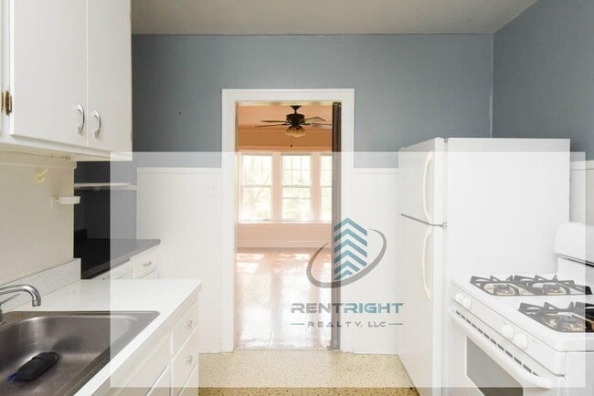 Photo - 1424 W Thome Ave Unidad D2