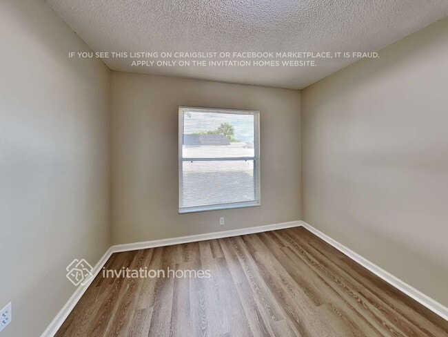 Photo - 15945 Greater Groves Blvd