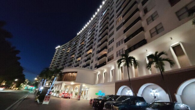 Photo - 6039 Collins Ave
