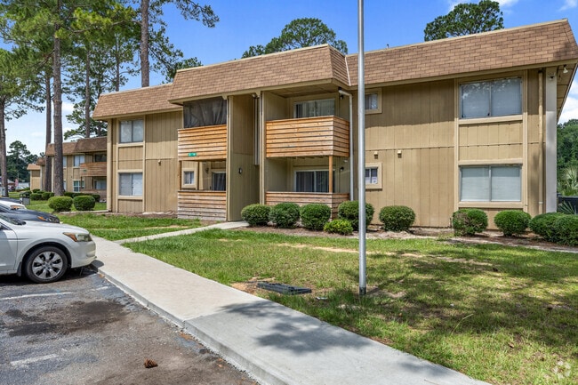 Treeside Apartments - Alternate View