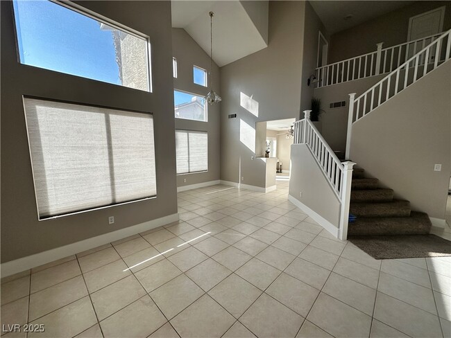 Photo - 2413 Rue De Bourdeaux