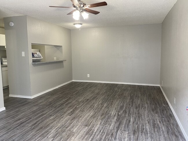 Photo - Edinburg Place Apartments