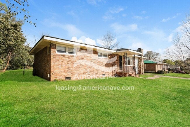 Photo - 201 Briarcliff St
